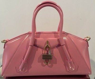 Givenchy Antigona Stretch Leather