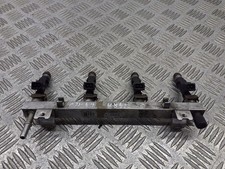 Opel Tigra B 2006 Kraftstoffverteiler Einspritzleiste Verteilerrohr 0280151208
