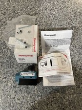 BZE6-7RN Micro Switch. Honeywell Sensing Productivity Solutions