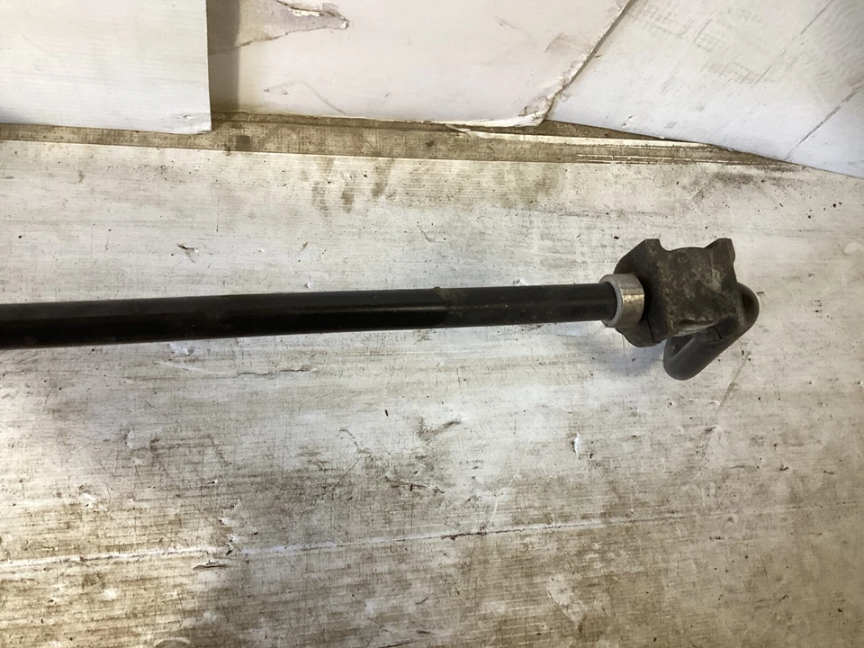 2018 – 2024 Honda Odyssey Rear Stabilizer Sway Anti Roll Bar OEM. - Image 3 of 4
