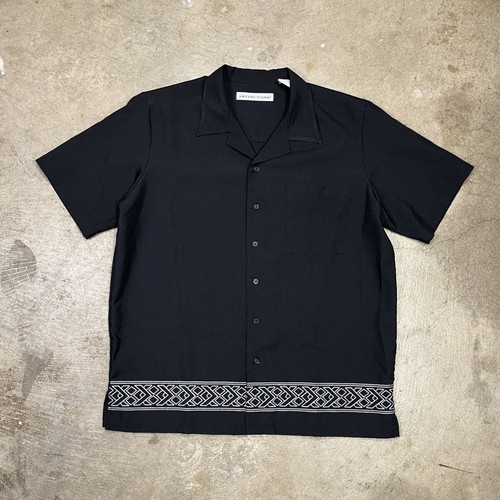 Vintage Camp Collar Black Stitched Design