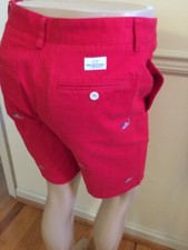 Men Vineyard Vines 4 pocket Red Shorts 30 W X 9  Flag Whale Pattern Embroidered