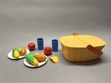 Vintage 1980's Fisher Price Picnic Playset 2109 Pretend Food Chips Corn chicken