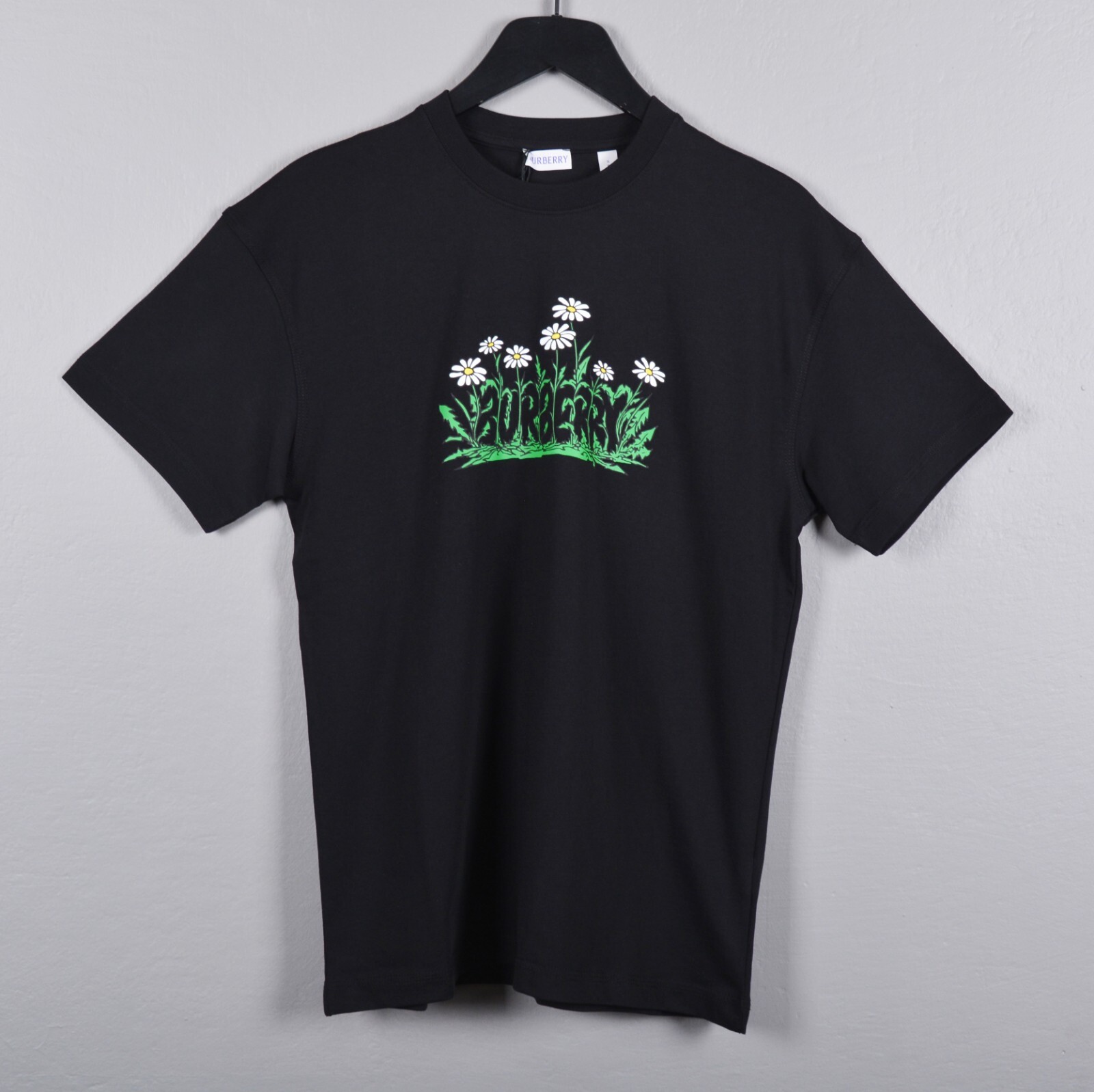 Men's Black T-Shirt with Floral Graphic Print | Size M