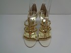 Foto 9 di 12