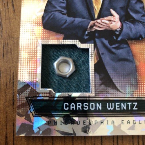 Carson Wentz Panini National Convention 2016 Draft Day Hat Grommet Relic RC /25 - Picture 2 of 9