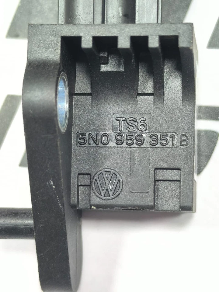 SENSOR IMPACTO CHOQUE TRASERO AUDI VOLKSWAGEN TIGUAN 5N0959351B 2007-2017 Foto 3 de 4