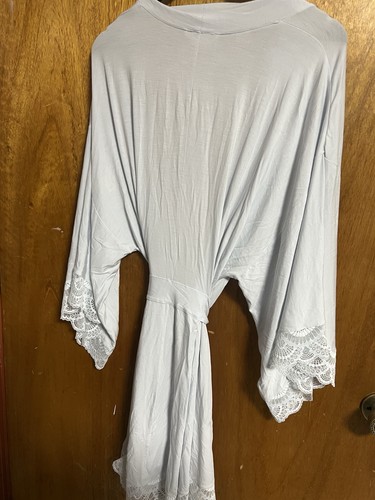 EBERJEY Colette Kimono Bebé Azul Bata Talla L Borde de Encaje Romántico Mangas Fluidas - Imagen 7 de 8
