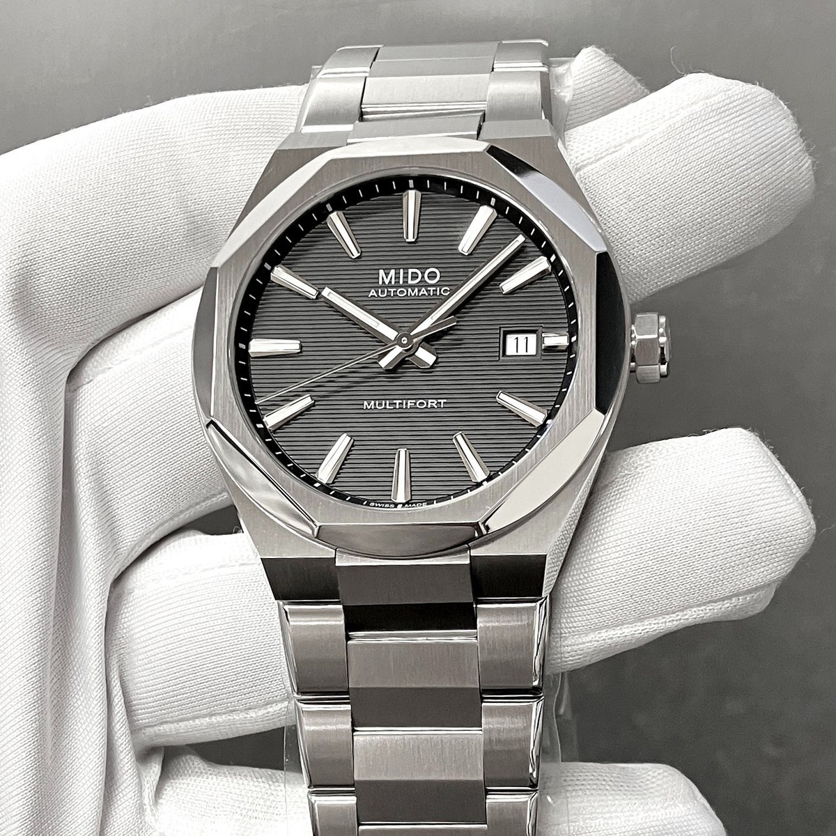 Mido Multifort 8 One Crown Auto 40MM Black Dial SS Mens Watch M055
