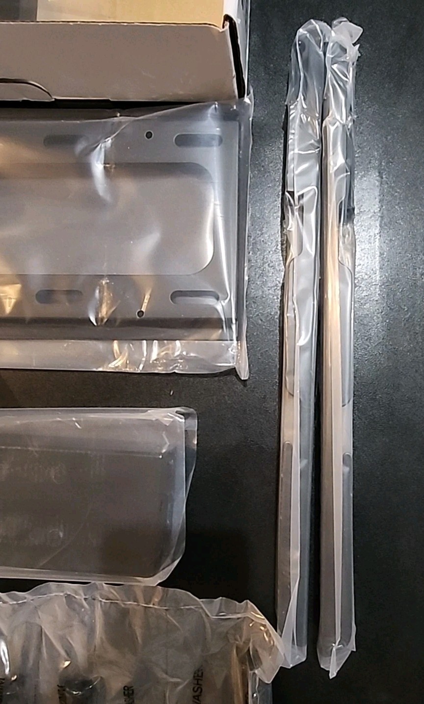 New Open Box SANUS Swiveling Black 32"-60" TV Base Mount Holds 60lbs ATVS1-B1