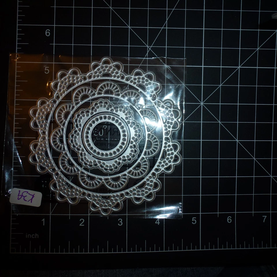 Вложенные кружевные круги венок металлические штампы резак штамп - Изображение 2 из 2