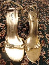 Women' Sizzle 4" Heel Open Toe Elegant wedding prom cocktail dress shoe 9 Used