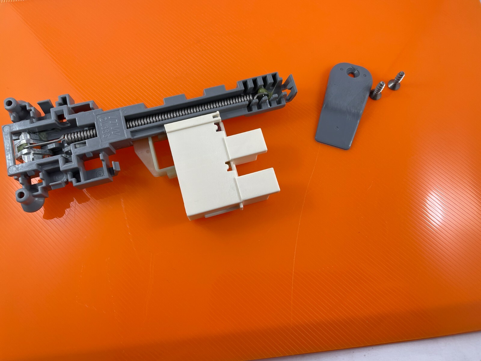 GENUINE SMEG DISHWASHER DOOR LOCK ASSEMBLY DWAU6214X2, DWAU6314X2