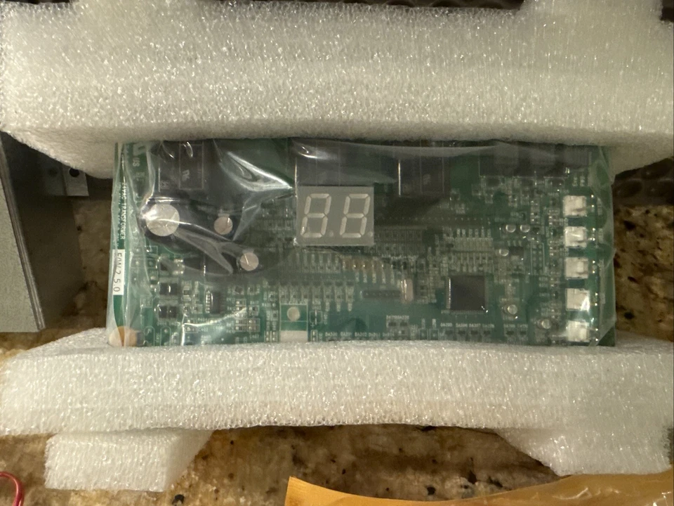 Nuevo RSKP0008 OEM Genuino Goodman/Amana Kit de Placa de Control PCBC126, Panel, Cableado Foto 2 de 4