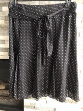 E-vie  Women's Black & White Polka Dot Chiffon Pleated Skirt size S, New