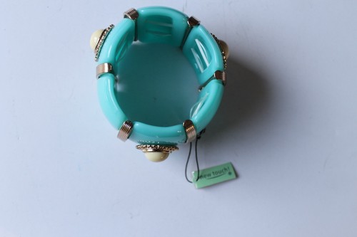 Mia Collection Gold and Turquoise Color Stretch Bracelet - Picture 5 of 5