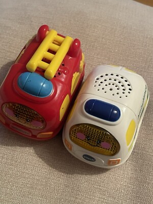 VTECH TOOT TOOT FEUERWEHR BLINKLICHT & SOUND plus Krankenwagen
