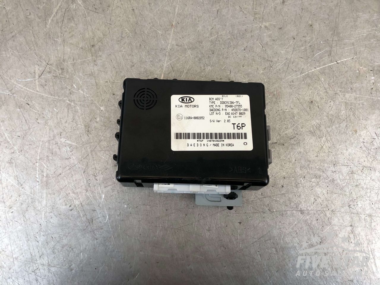 KIA OPTIMA BODY CONTROL MODULE 95400-2T555 / 116RA-0002852 