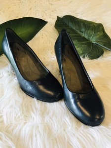 aerosoles navy pumps