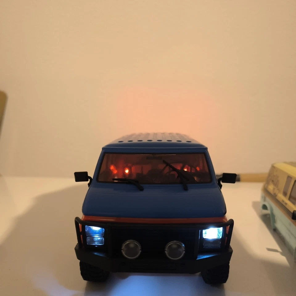 Hobby Plus RockVan V2 Brushed 1:18 RC Modellauto Elektro Crawler Allradantrieb - Bild 3 von 4