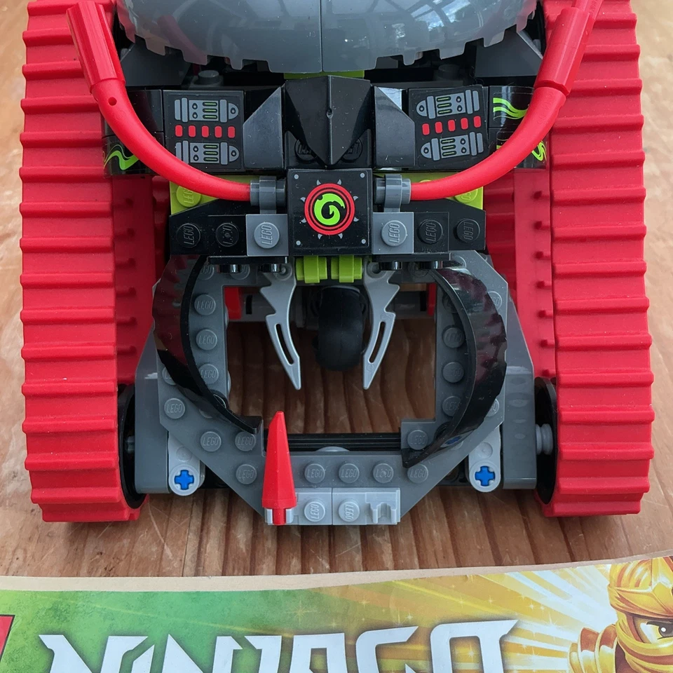 LEGO Ninjago 70504 Garmatron, photo 2 of 5
