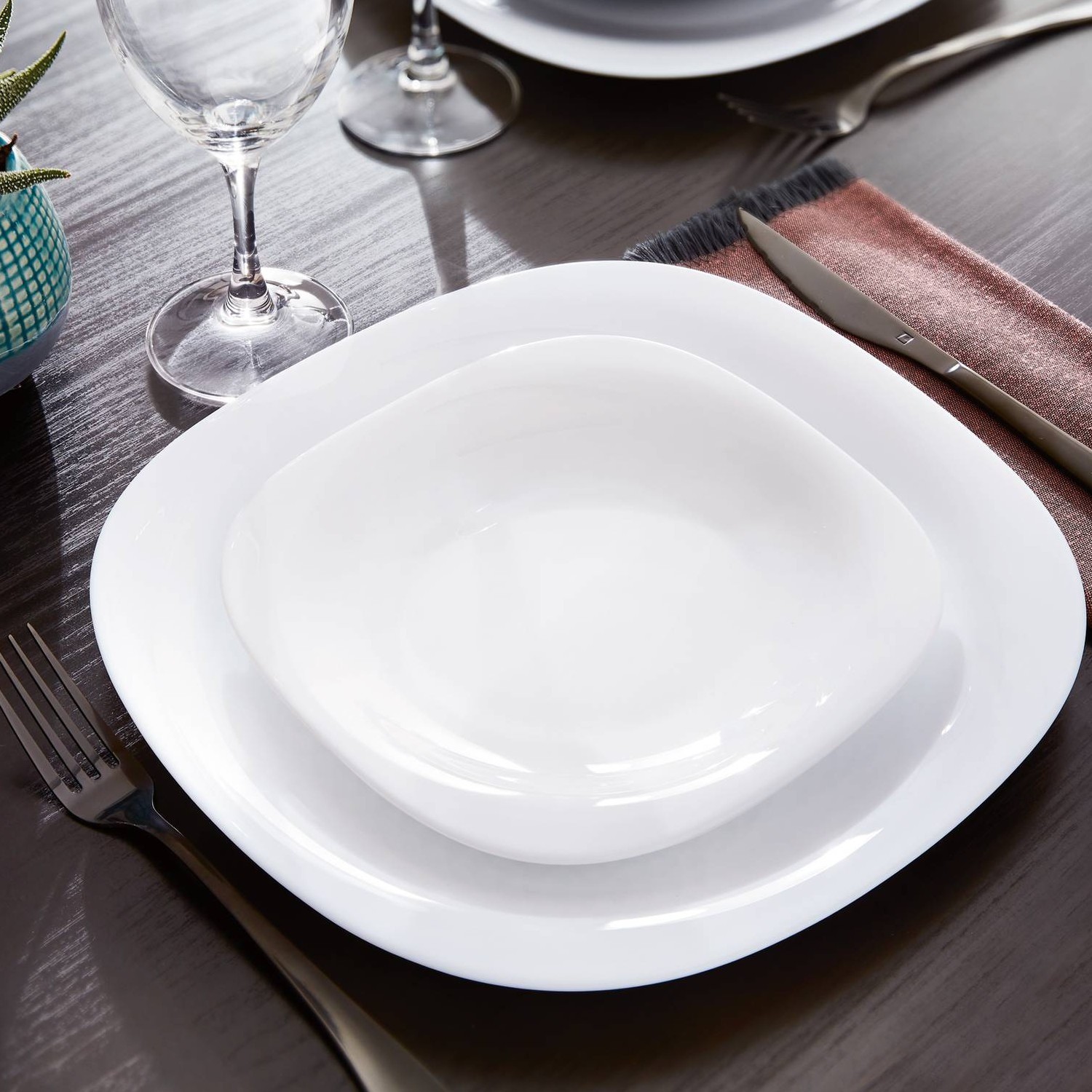 Service de table en verre de 18 pièces Luminarc Carine Neo vaisselle blanche carrée moderne