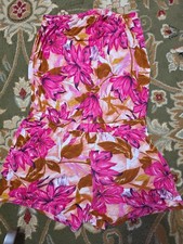 Ladies Sz Medium Strap Free One Piece Floral Romper With Pockets