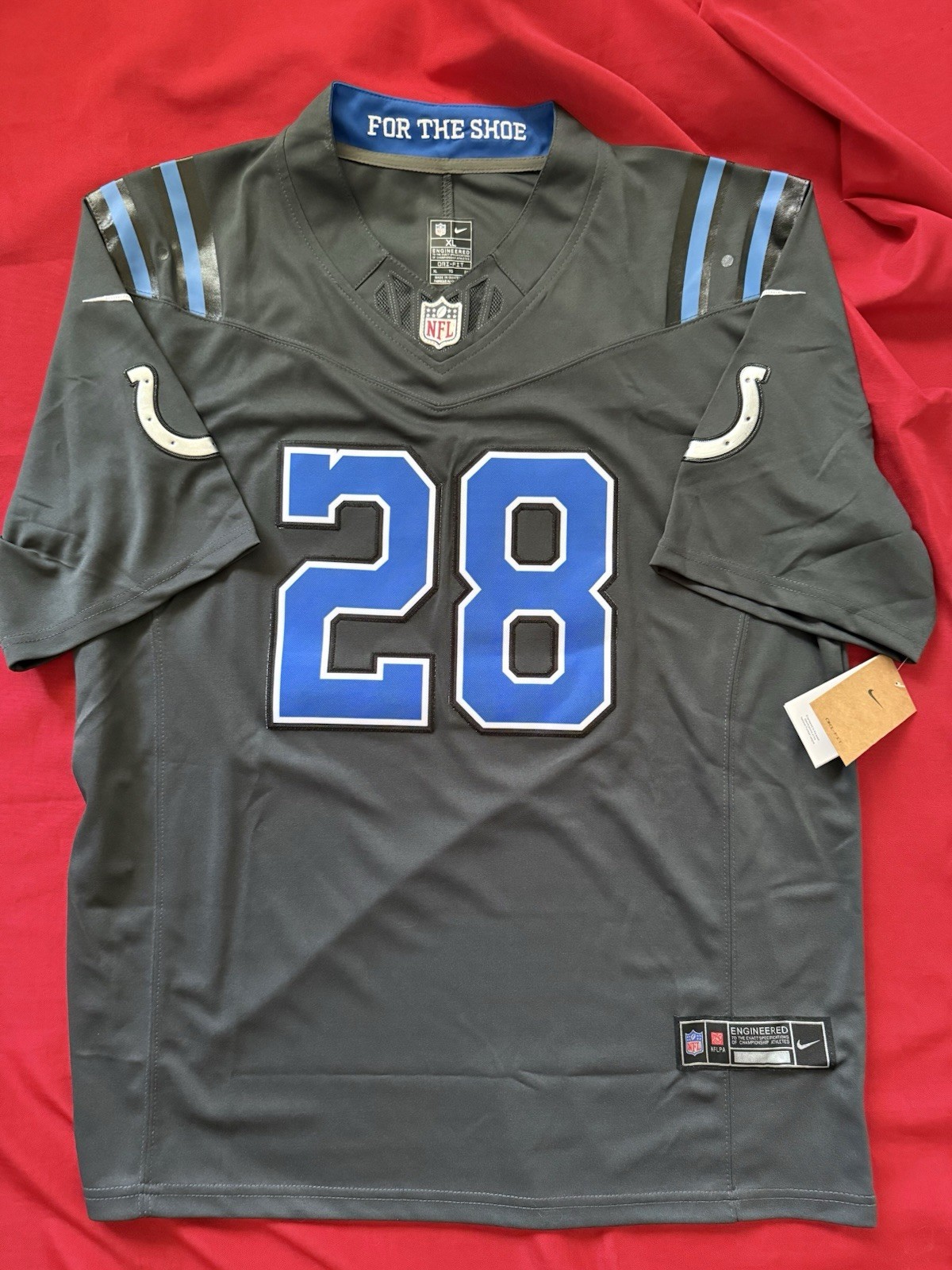 Jonathan Taylor Indianapolis Colts Stitched New With Tags Jersey Men’s XL