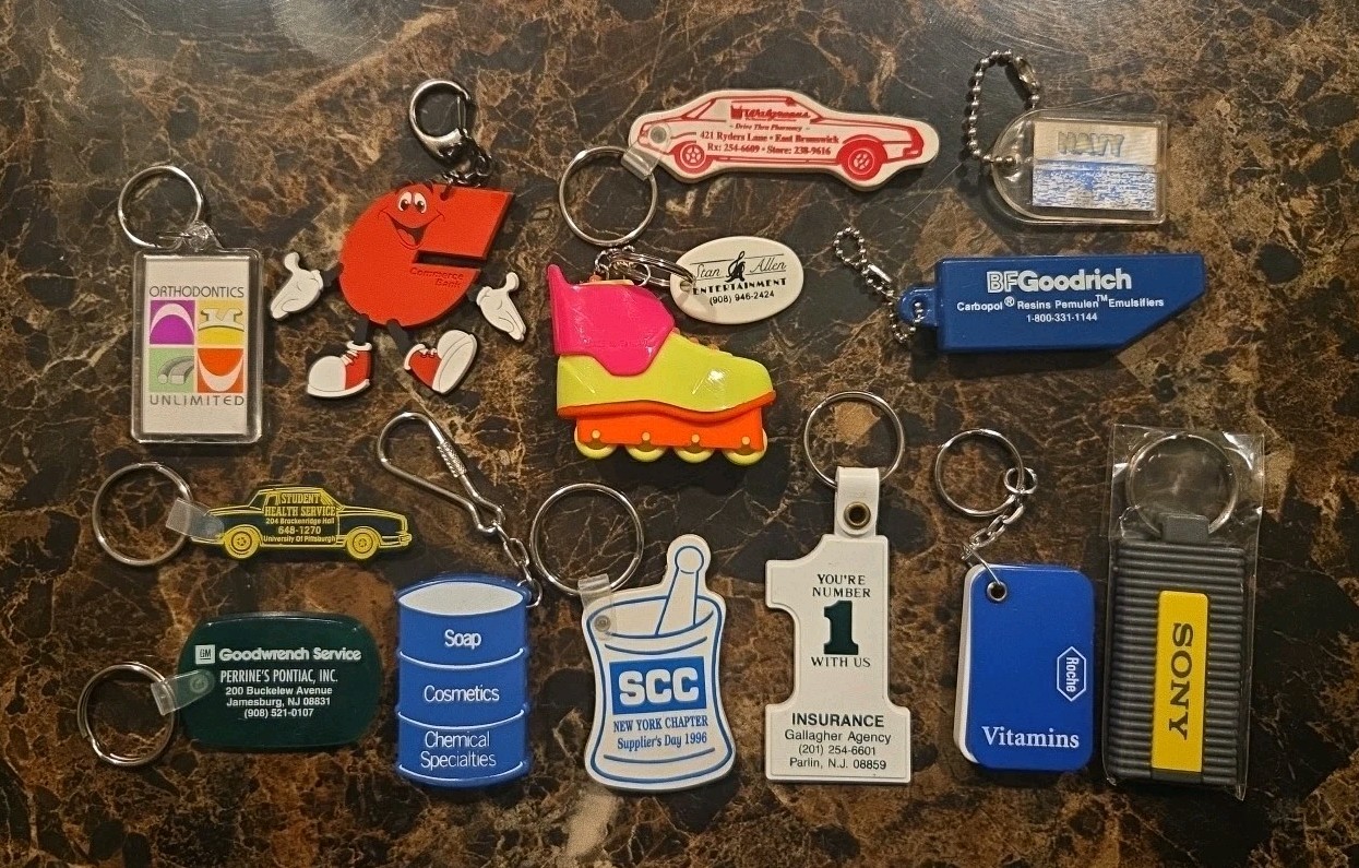 Retro Keychain Collection Lot of 12 Vintage Souvenir Keychains Key Ring Collection | eBay