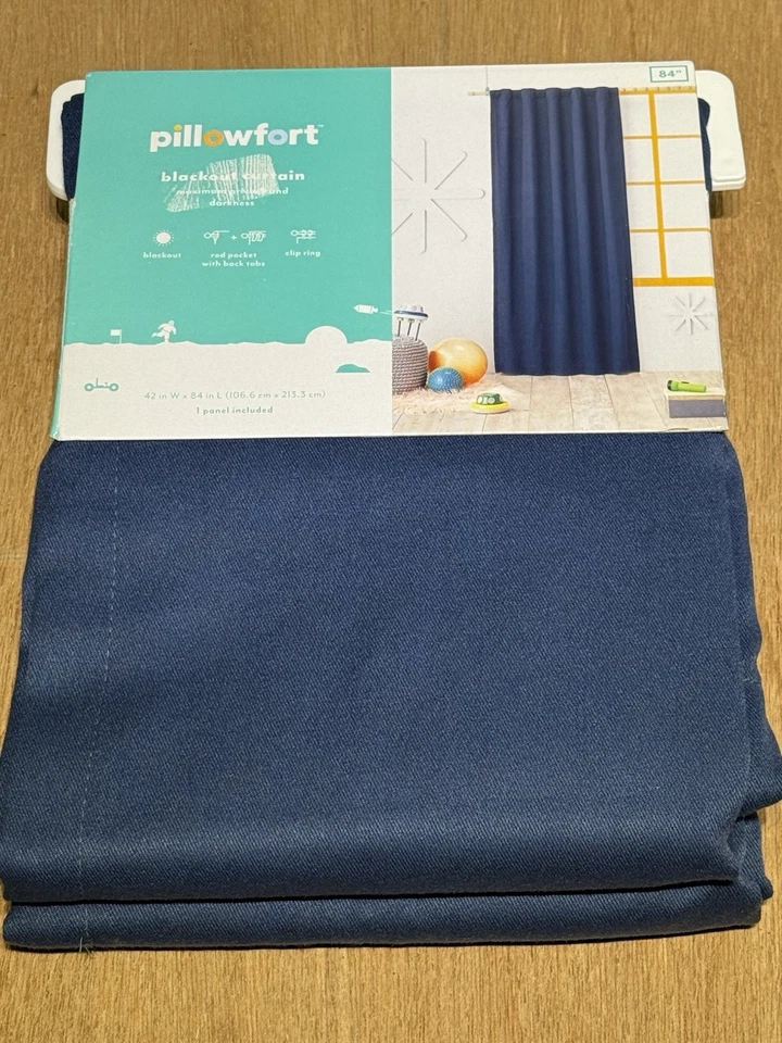 Cortina de ventana Pillowfort Twill sólida para niños - 42 pulgadas de ancho X 84 pulgadas de largo Foto 2 de 2