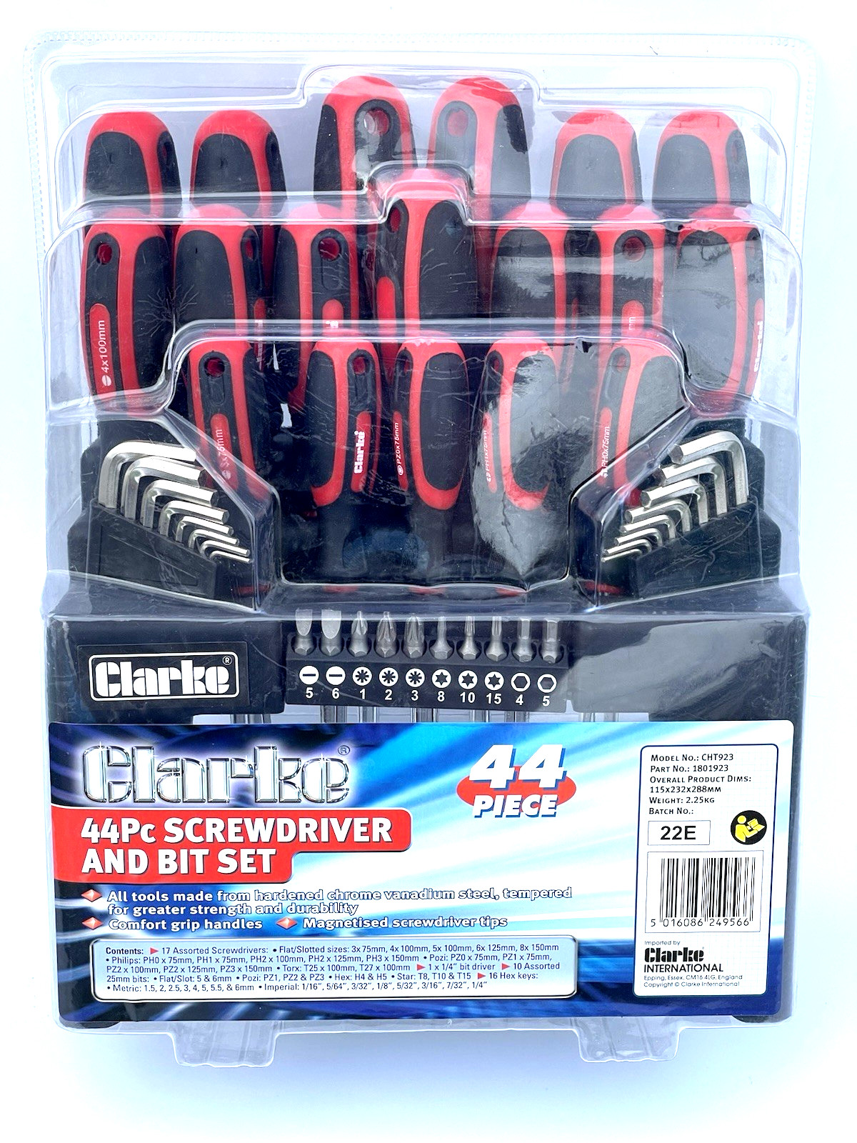 CLARKE 44 PIECE SCREWDRIVER AND BIT SET MAGNETISED BLACK SCREWDRIVER TIPS CHT923