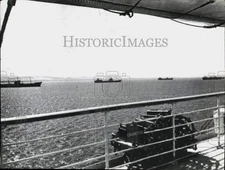 1956 Press Photo Convoy Traveling Through Suez Canal - tub22061