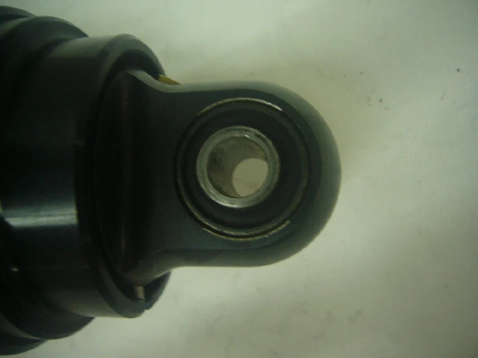 Suspensión trasera especial Y’S Gear KYB para Yamaha MT-07 RM07J / RM19J /... - Imagen 4 de 4