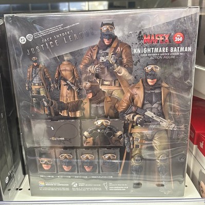 MAFEX No.260 KNIGHTMARE BATMAN ZACK SNYDER'S JUSTICE LEAGUE Figure