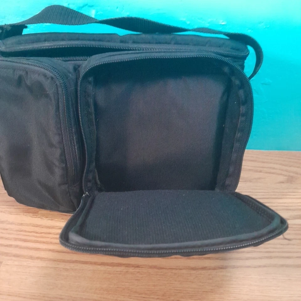 Case Padded CD Video Game Case Holder Media Storage Zip 3 Compart - Image 2 of 4