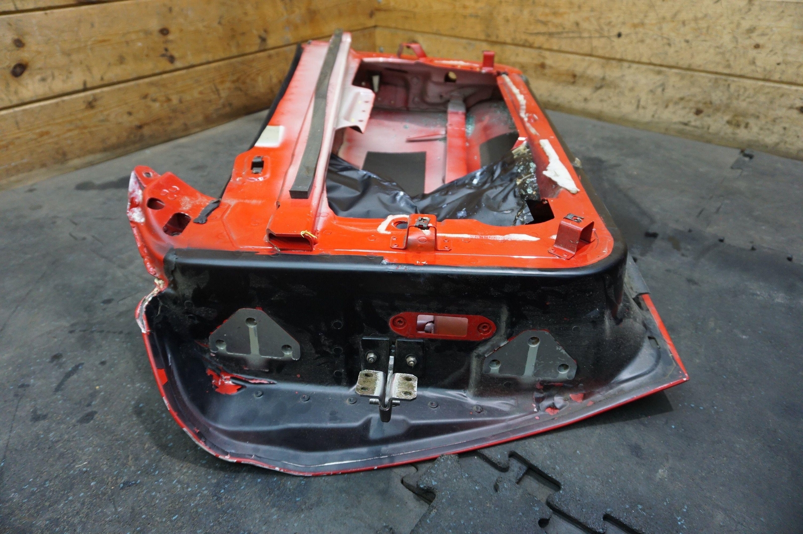 Right Passenger Door Shell Red 65909011 OEM Ferrari 360 Spider Modena *Note*