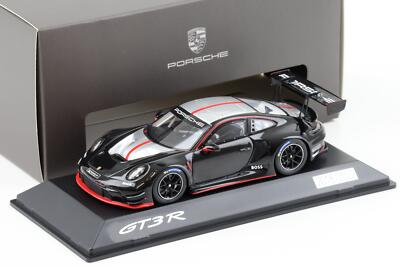 1:43 Spark Porsche 911 (992) GT3 R Coupe black/ silver WAP