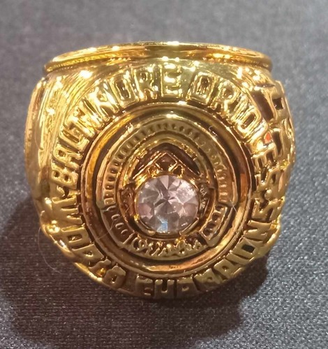 Baltimore Orioles - World Series 3 Ring Set With Wooden Display Box - 第 5/11 張圖片
