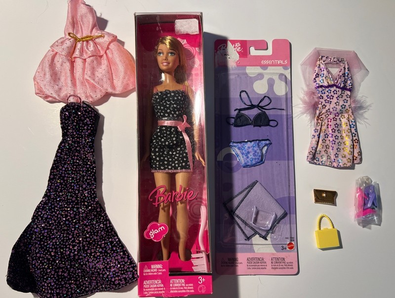 Barbie Glam Summer M3500 Mattel 2007 New in box With A Few Accessories