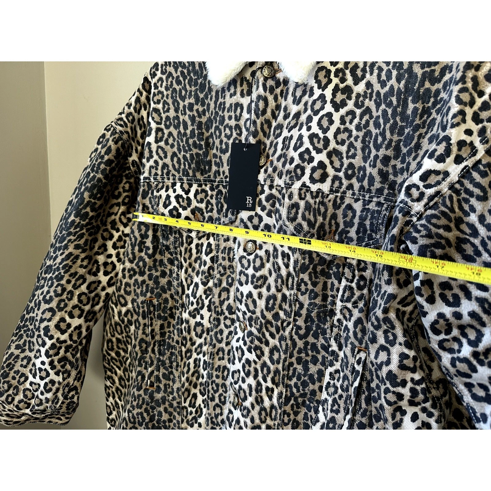 NWT $1195 R13 Mens Lyle Sherpa Lined Leopard Trucker Coat Jacket Size M - product detail image 4