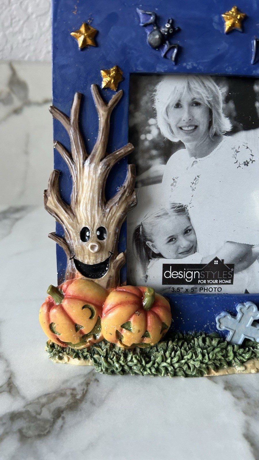 Halloween Picture Frame 3.5 X 5 Bat Graves Ghosts Haunted Tree Pumpkins Graveyar