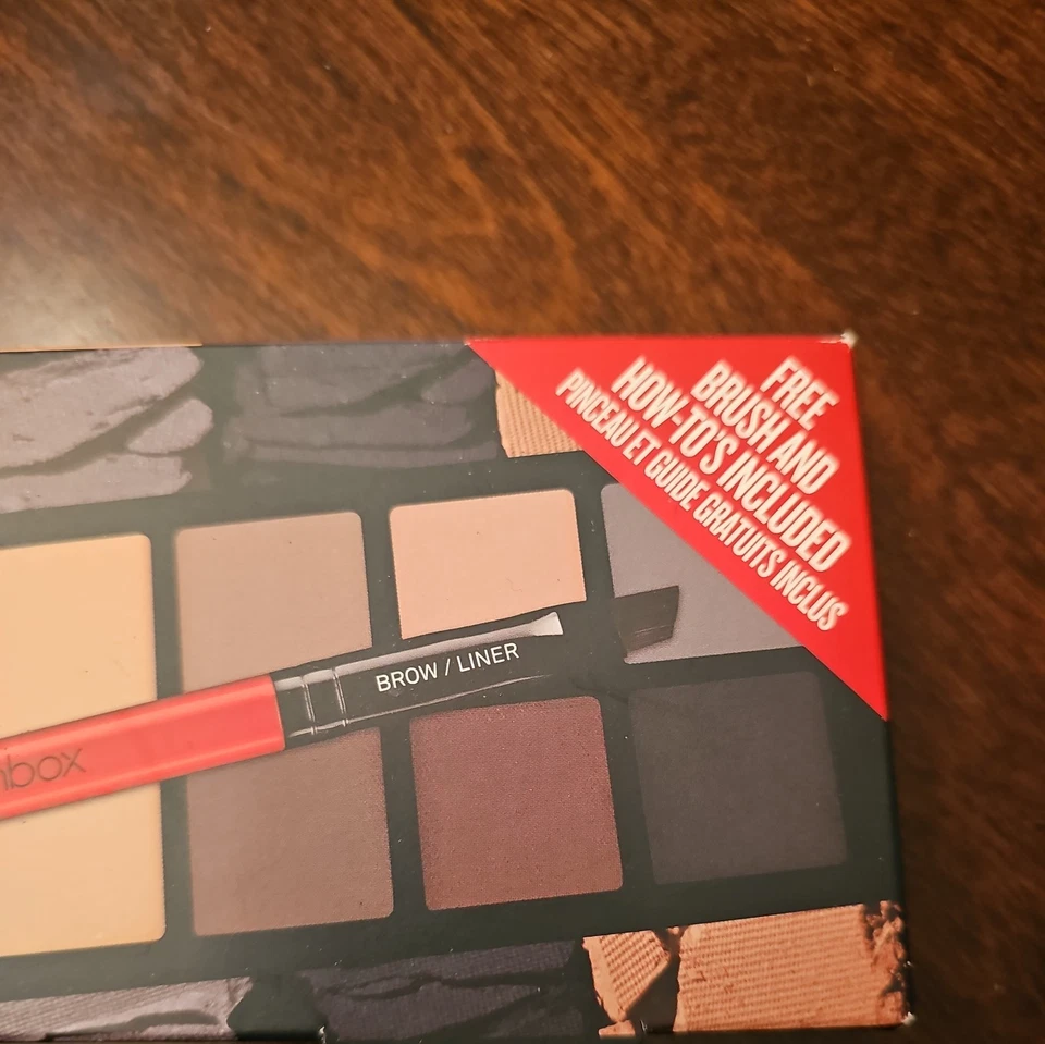 Smashbox PHOTO MATTE EYES Shadow/Liner/Brow Powder Palette. NIB - Image 3 of 4