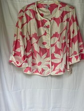 woman pink  white jacket 3/4 sleeve small spot on collar