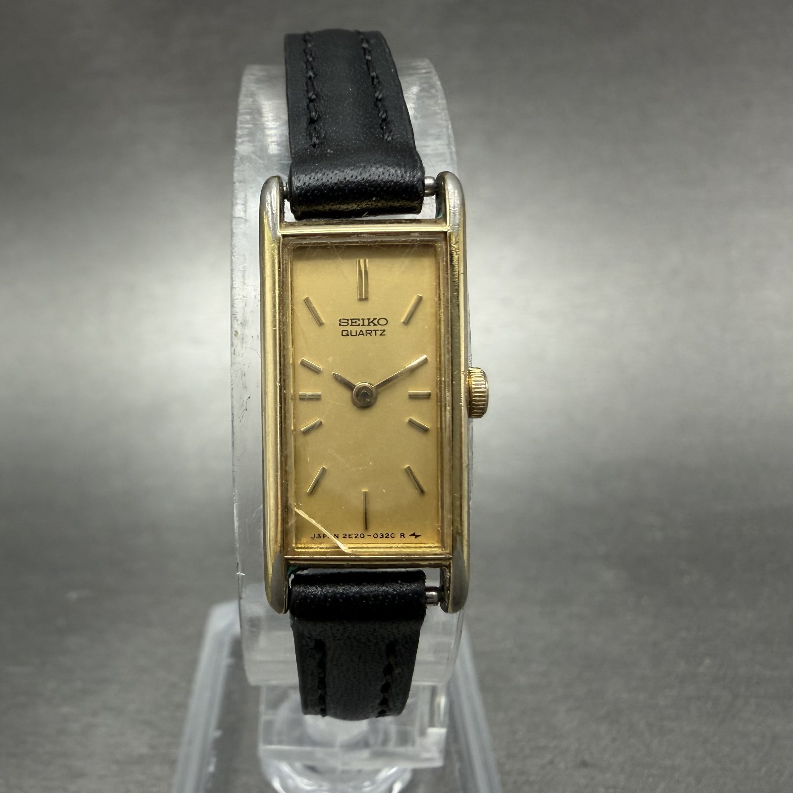 Watch Women UI8 New Battery Gold Champagne 2E20-5239 12mm Dial Tank Tone Seiko - VintageWatches.PK Watch Women UI8 New Battery Gold Champagne 2E20-5239 12mm Dial Tank Tone Seiko - vintagewatches.pk