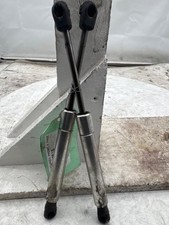 Verin de hayon / de capot Volkswagen PASSAT