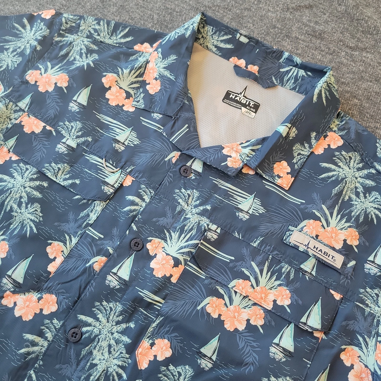 Habit Fishing Shirt Men’s XL Blue Hawaiian Short Sleeve Vented Lightweight UPF