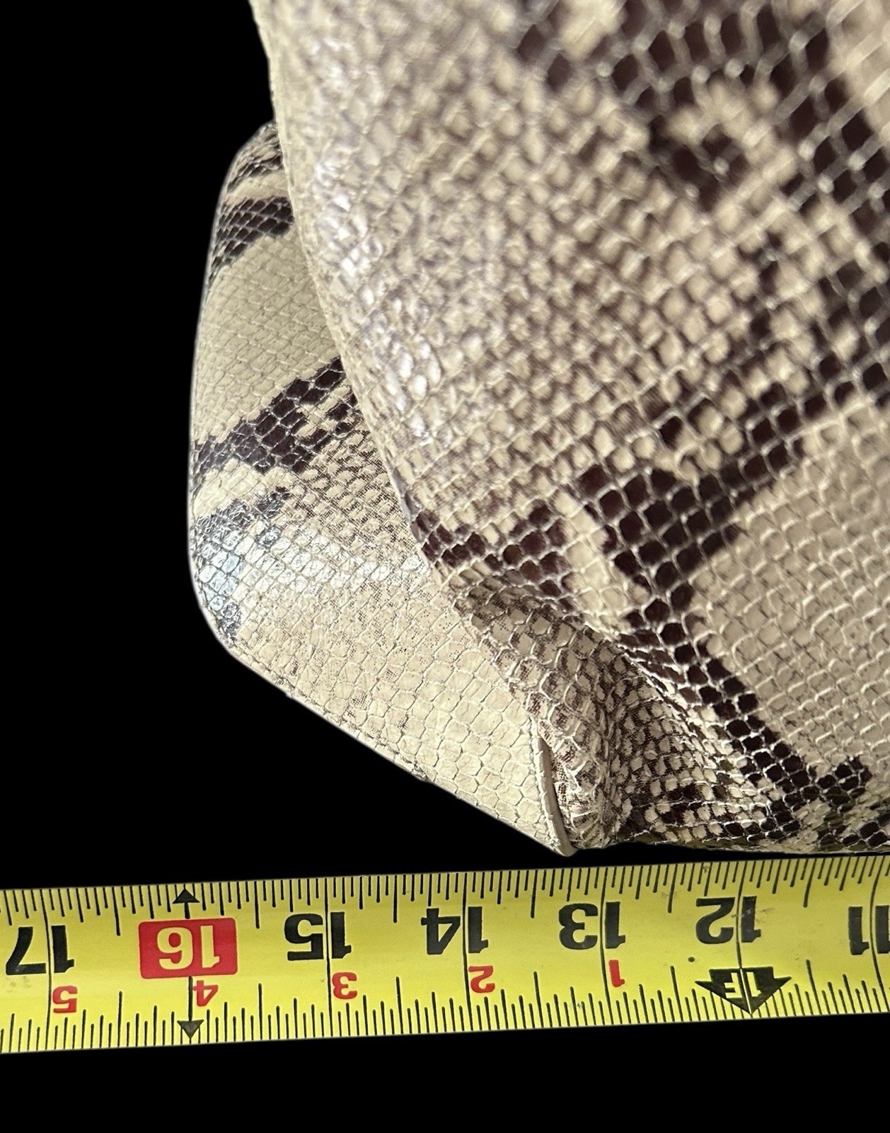 St John PYTHON Snakeskin Tote Handbag 16"x10"x6" … - image 16