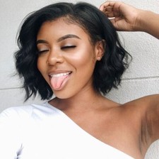 Natural Wavy Wigs 13x4 Lace Front Wigs Brazilian Human Hair Wigs Bob Wigs