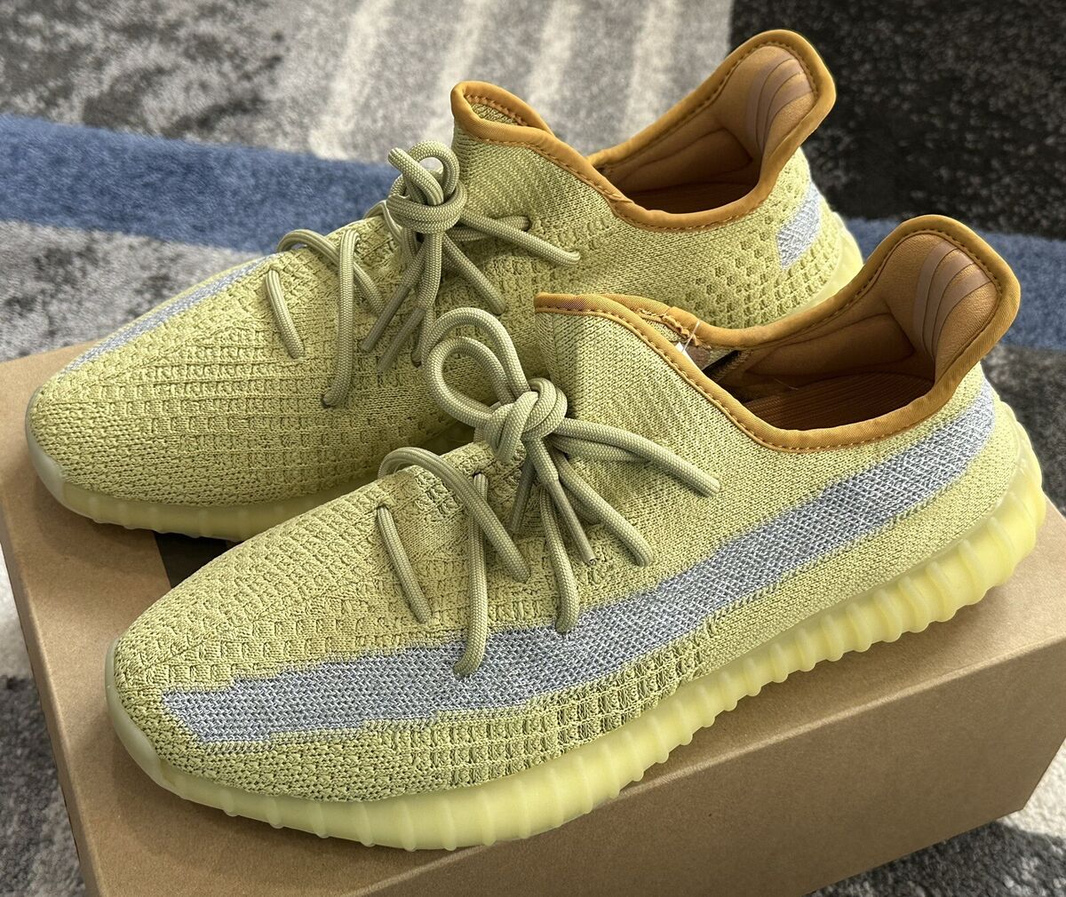 Adidas Yeezy Boost 350 V2 Marsh FX9034 Brand New Size 10 Adidas Yeezy Boost 350 V2 Marsh FX9034 Brand New Size 10