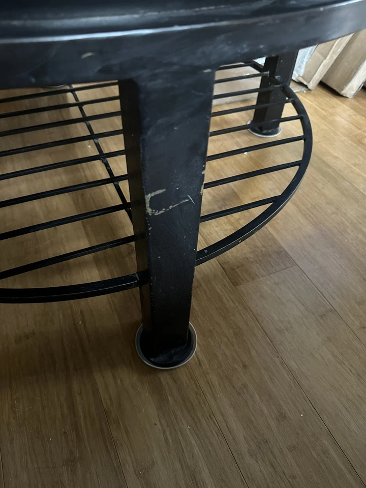 Bernhardt Tempo Round Cocktail Table, Macys Furniture, Used, Weight 107 Lbs - Image 3 of 4